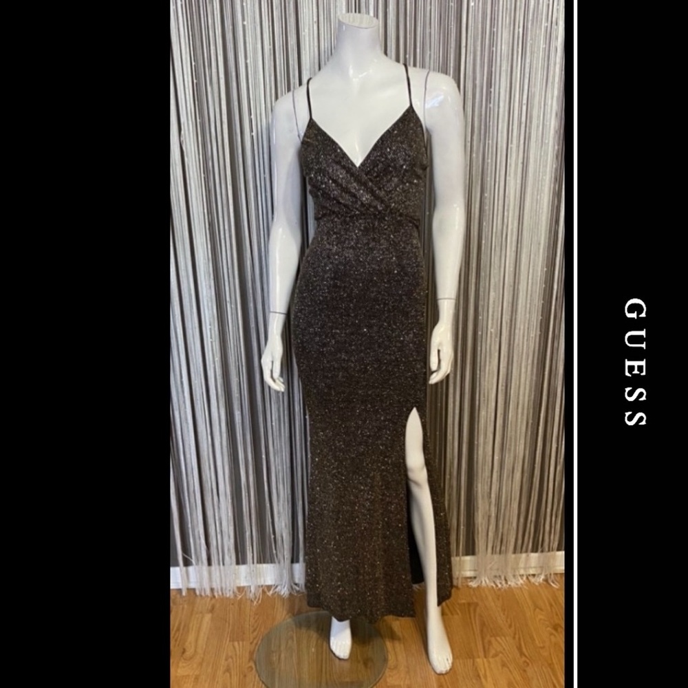 🔻SALE🔻GUESS🔹NEW CONDITION